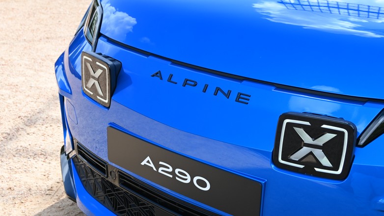 Alpine A290