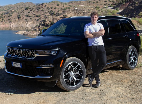 Jeździłem nowym Jeepem Grand Cherokee. V8 nie będzie, ale zapłaczę tylko za jego dźwiękiem