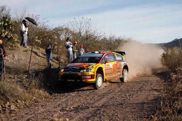 Rajd Meksyku 2010: faworyci za Petterem Solbergiem - Loeb ucieka, Hirvonen próbuje gonić (relacja z 2. etapu)