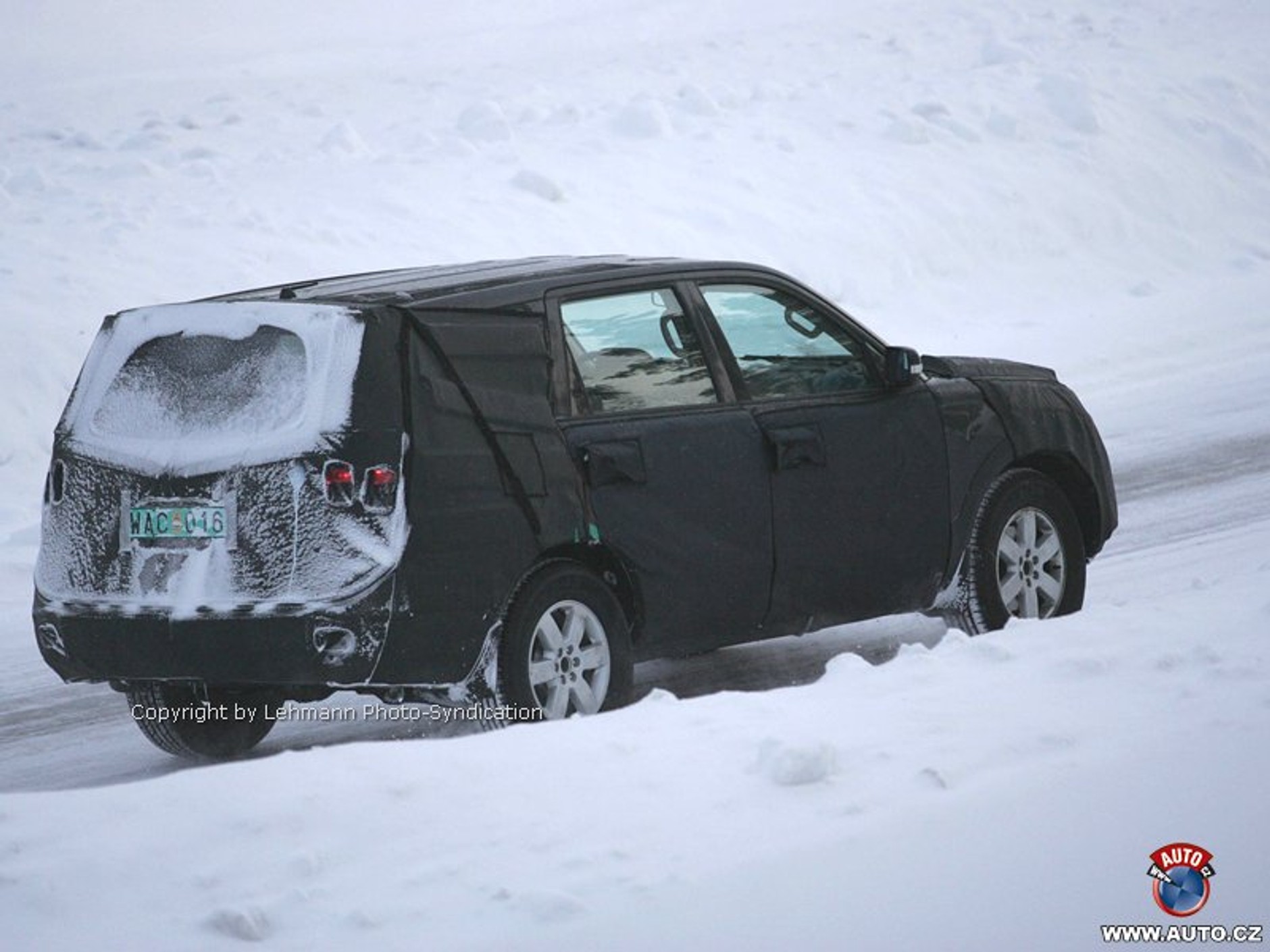 Zdjęcia szpiegowskie: Kia Mesa – następca Sorento