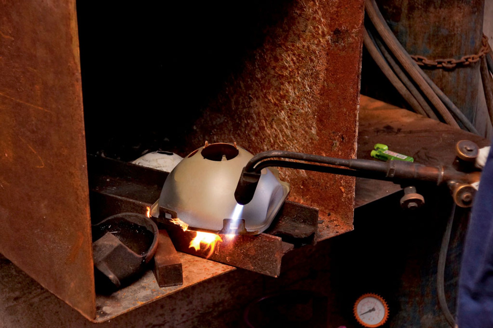 Jak się regeneruje reflektory?