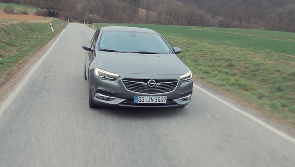 Opel Insignia Grand Sport - jak jeździ najnowsza generacja?