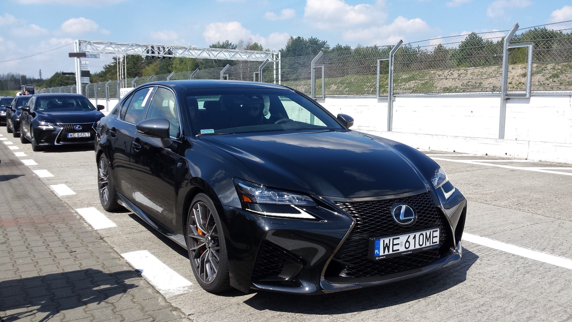 Lexus GS F na torze Poznań