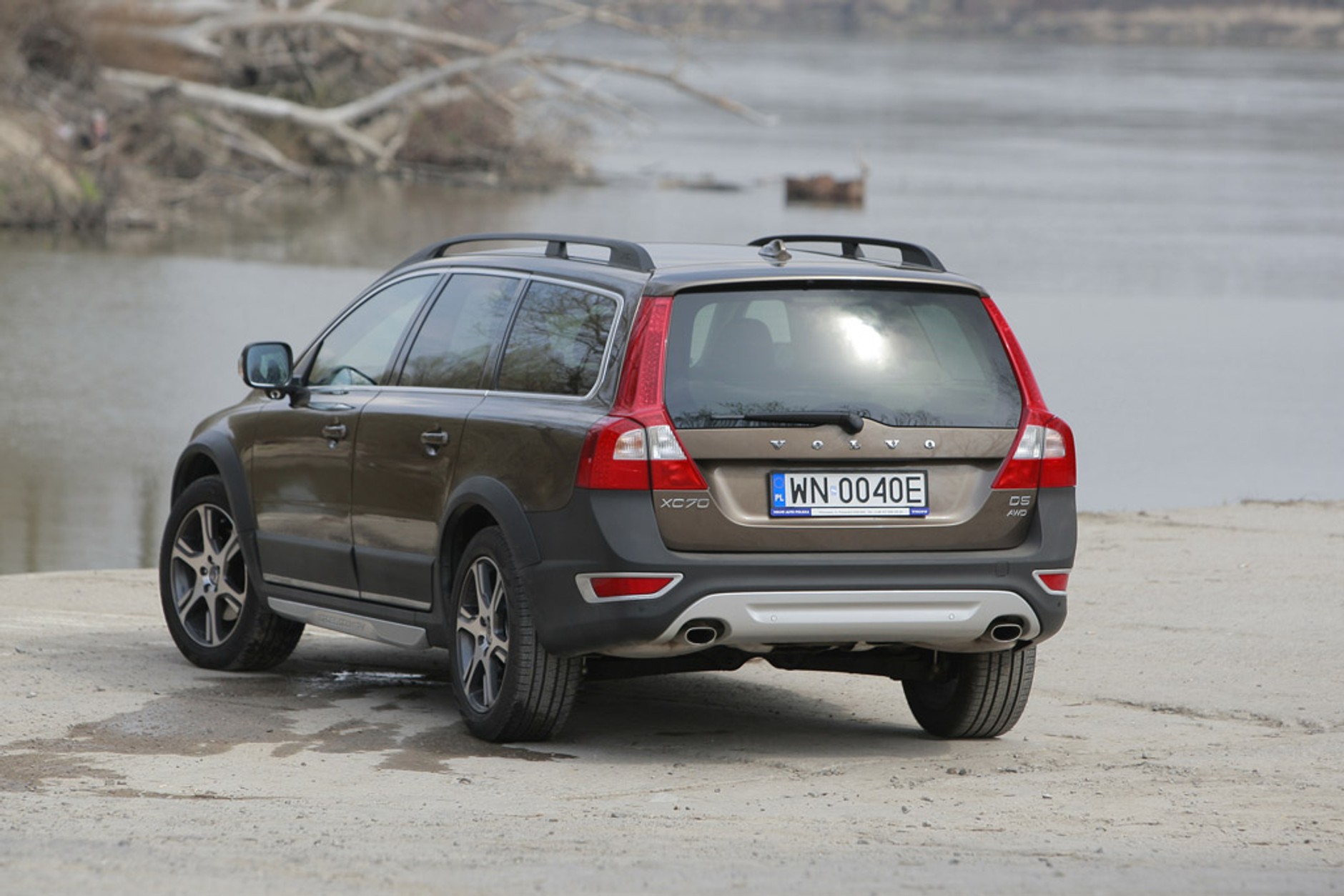 Volvo XC70: bliski krewny SUV-a
