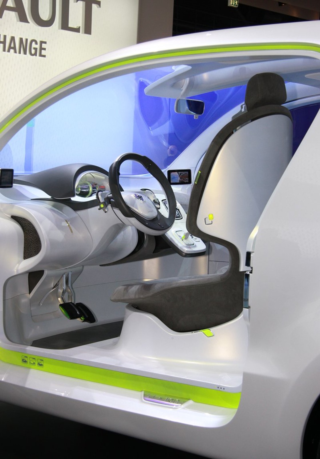 Renault Kangoo Z.E.: Další klokan na baterky