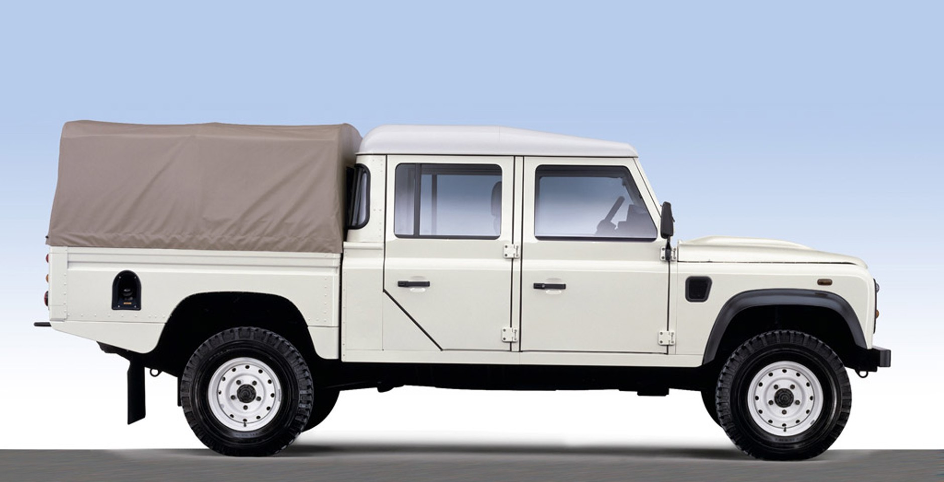 Które auto ma największy rozstaw osi?