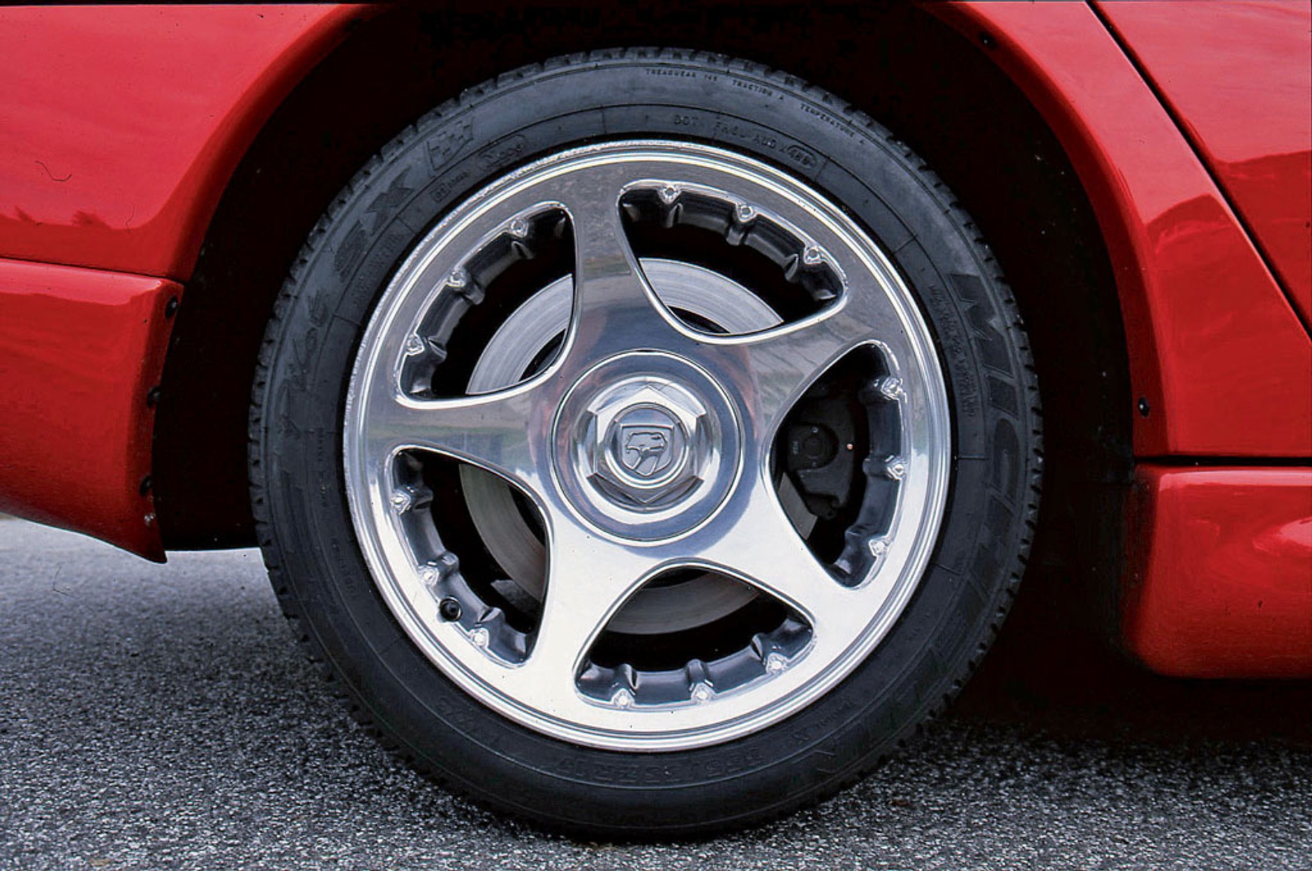 Dodge Viper GTS - żmija lubi kąsać