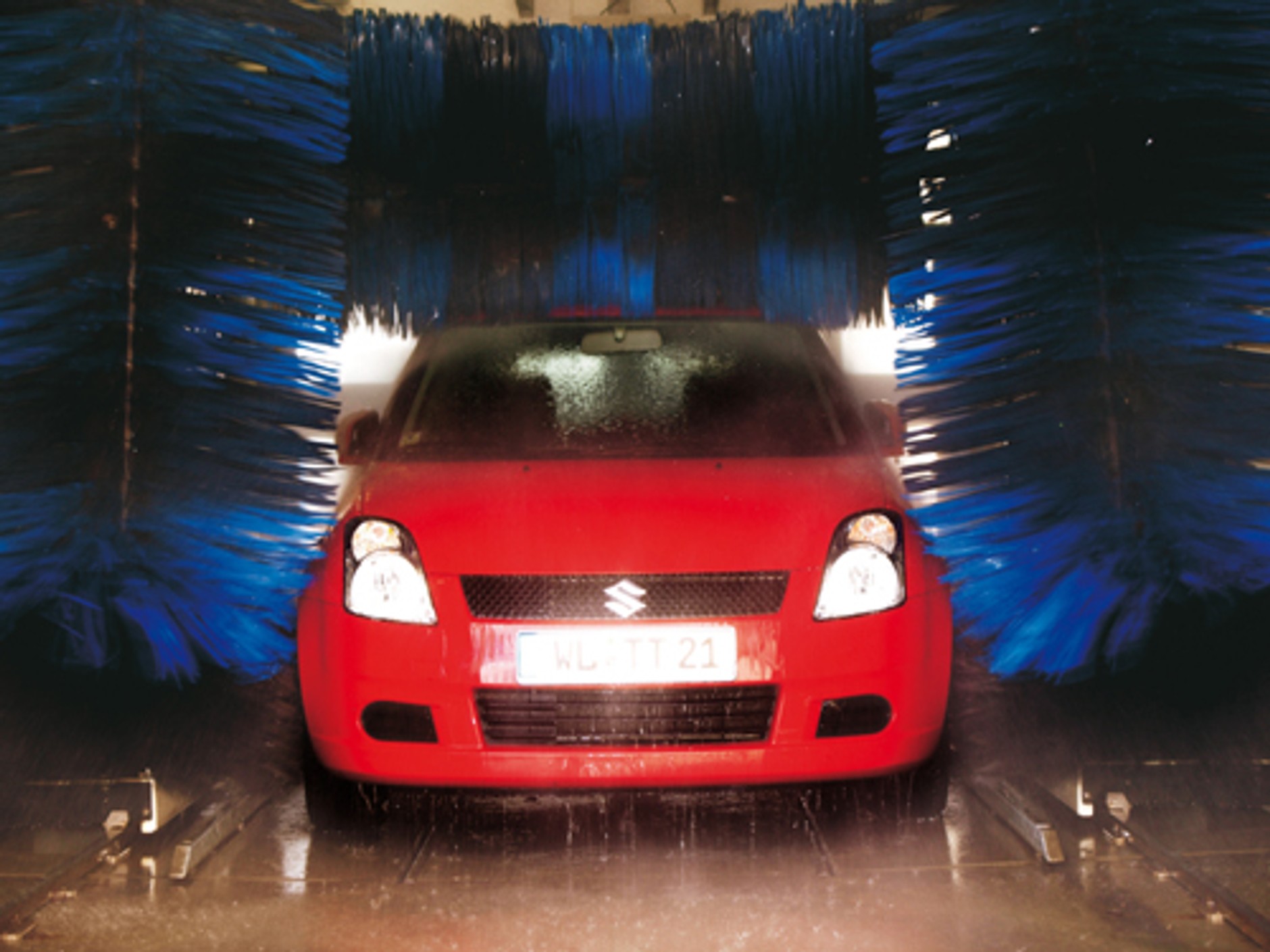 Pielęgnacja auta po zimie - Jak zrobić to dobrze?