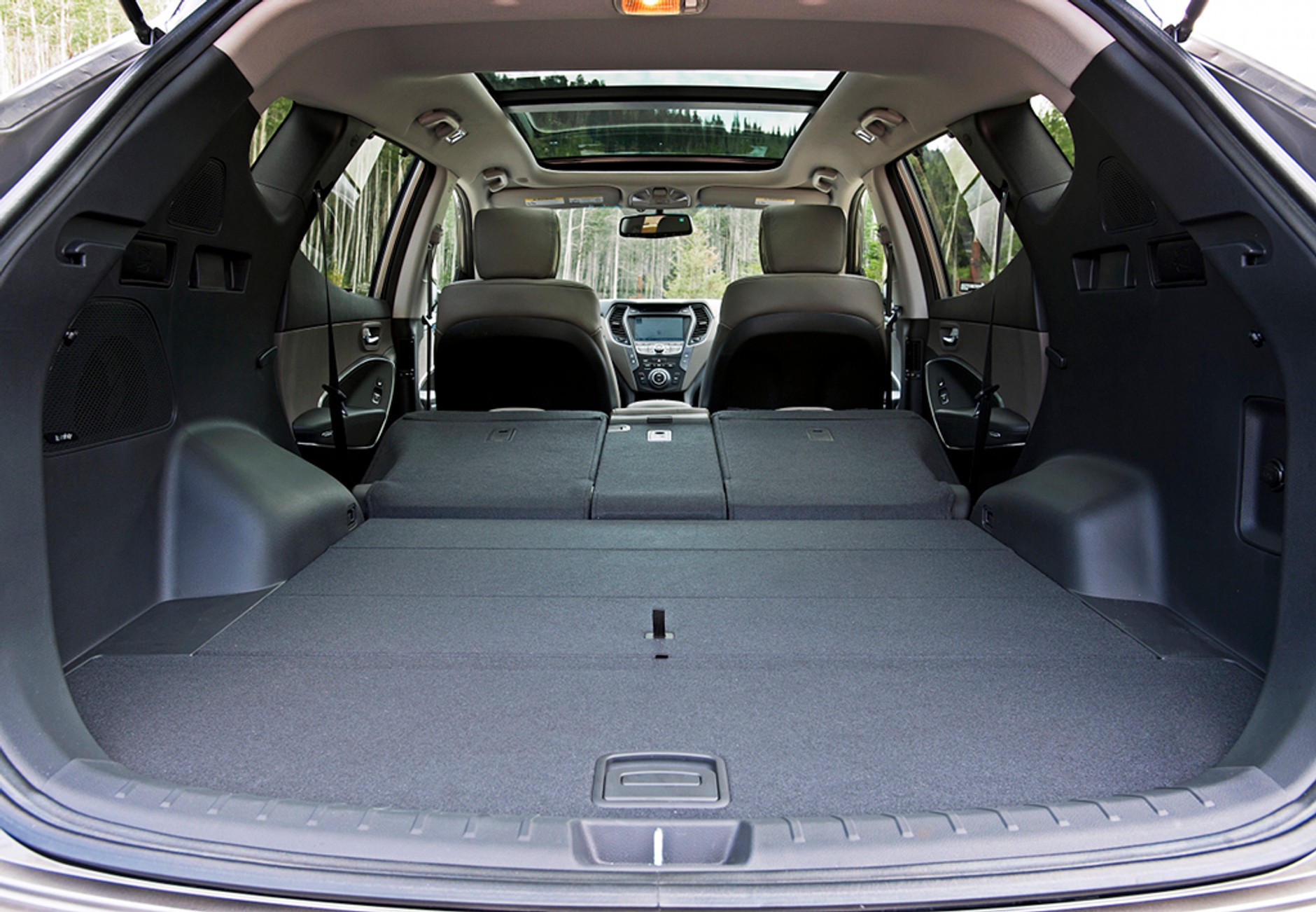 Nowy Hyundai Santa Fe już w salonach (ceny)