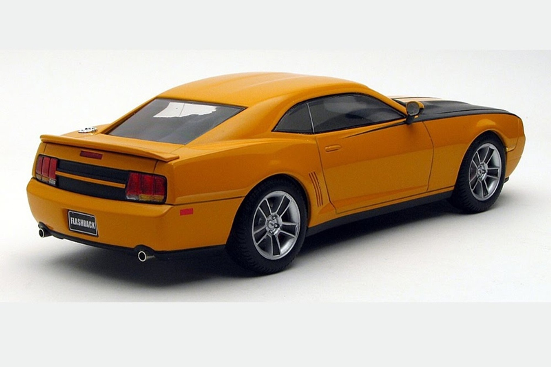 Challustangamaro – trzy muscle cars w jednym