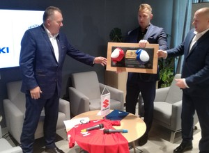 Suzuki sponsoruje Polski Związek Bokserski