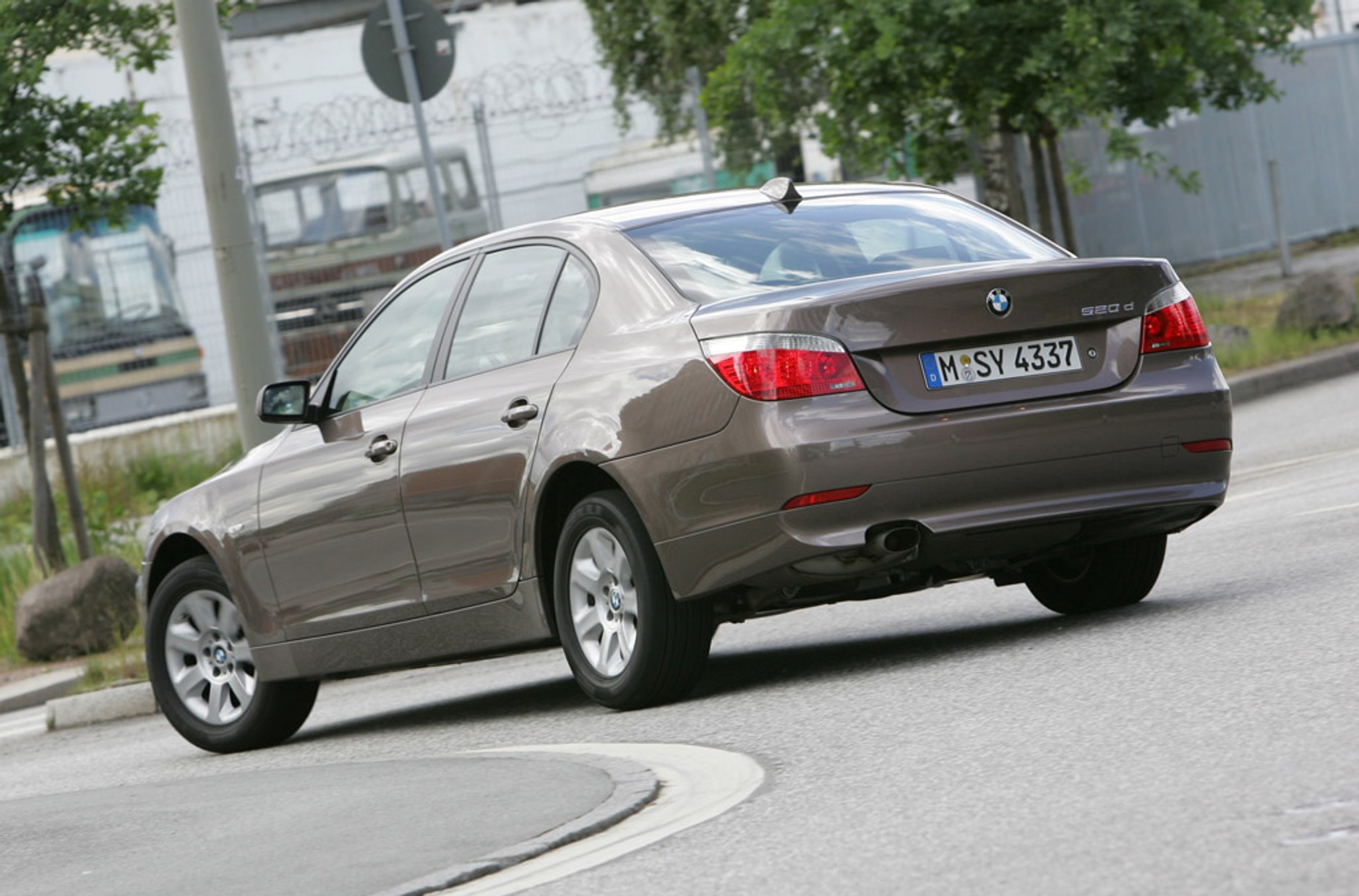 BMW Serii 5: drogo, ale komfortowo!