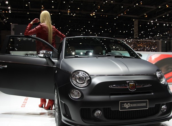 Abarth 695 Fuori Serie Black Diamond (Genewa 2013)