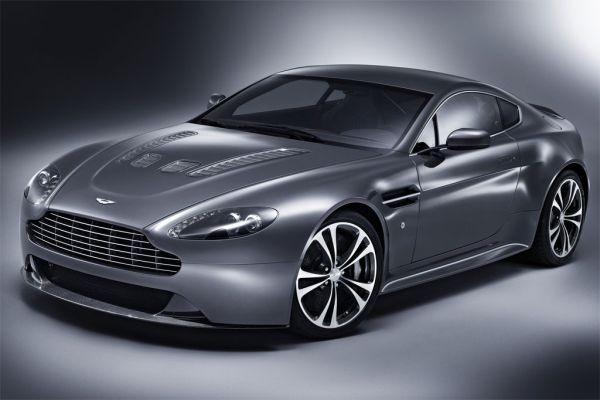 Aston Martin V12 Vantage