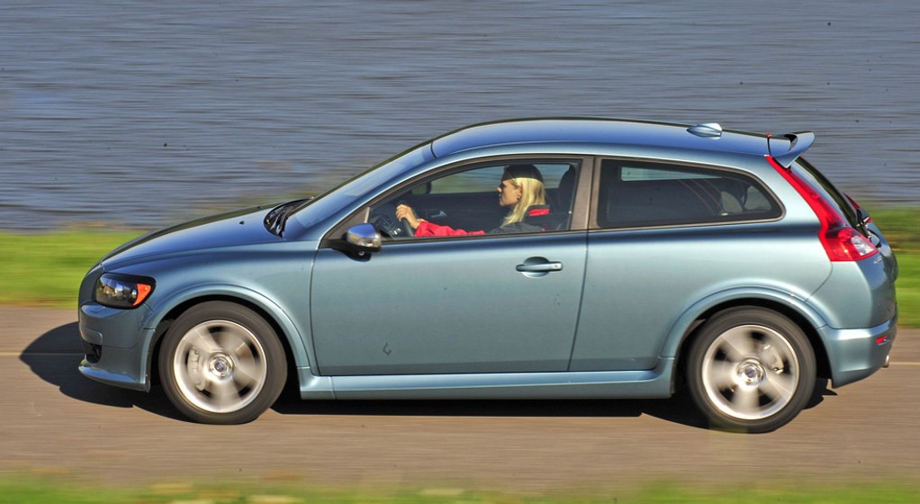 Volvo C30: indywidualista z kilkoma niedociągnięciami