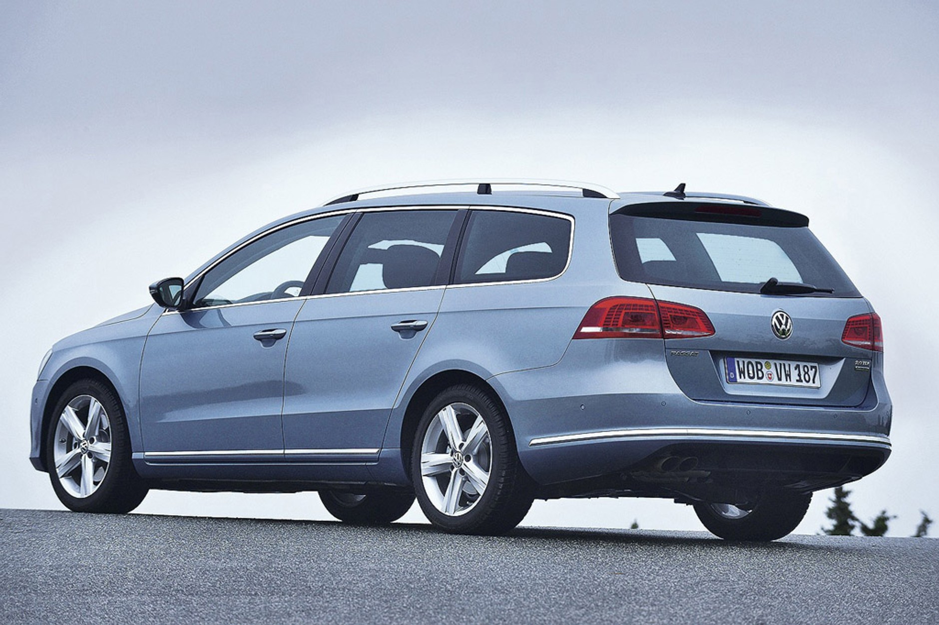 Mazda 6 kontra Volkswagen Passat: który model zostanie królem kombi?