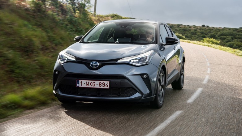 Toyota C-HR 1 generacja 2020 rok