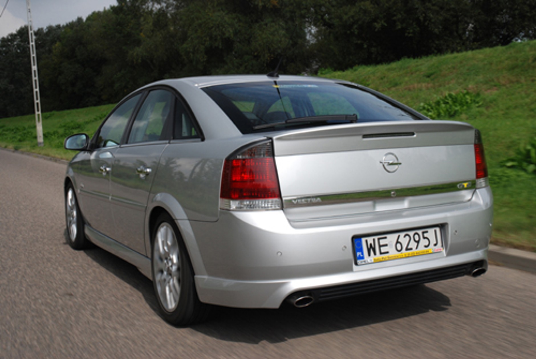 Opel Vectra - Dużo mocy zawsze w gotowości