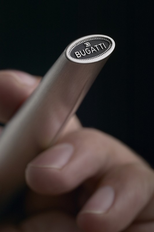 Ferrari stworzyło pióro dla Bugatti