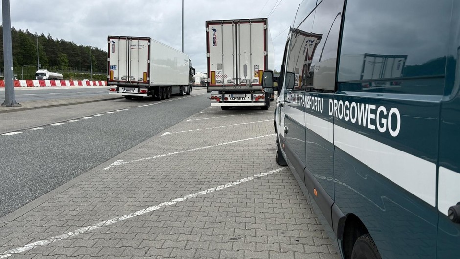 Inspektorzy ITD zatrzymali Białorusina na A2. Wiózł kwiaty na Łotwę