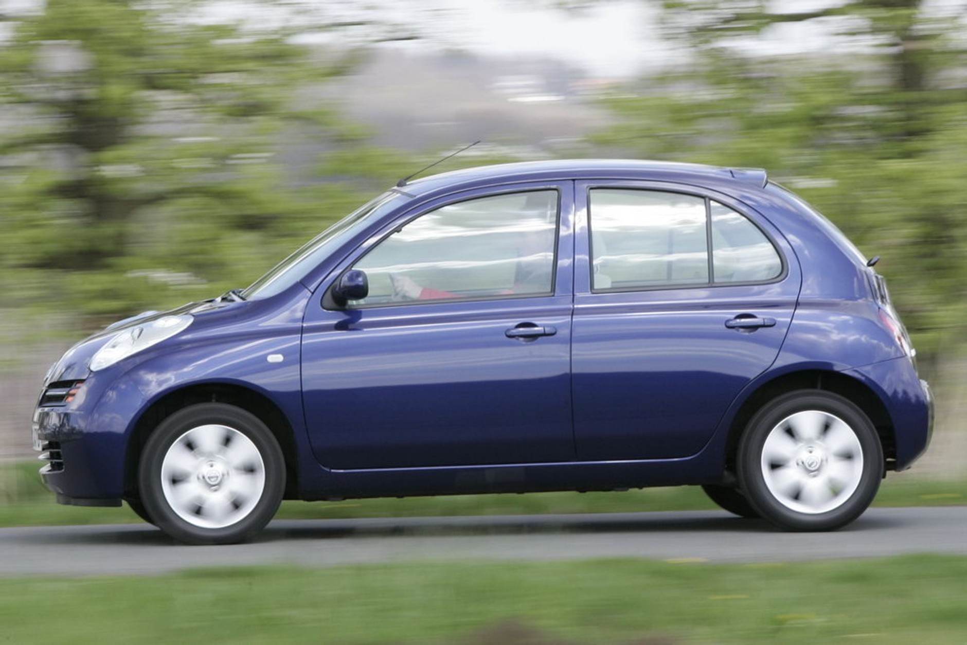 Nissan Micra III 1.6/110 KM