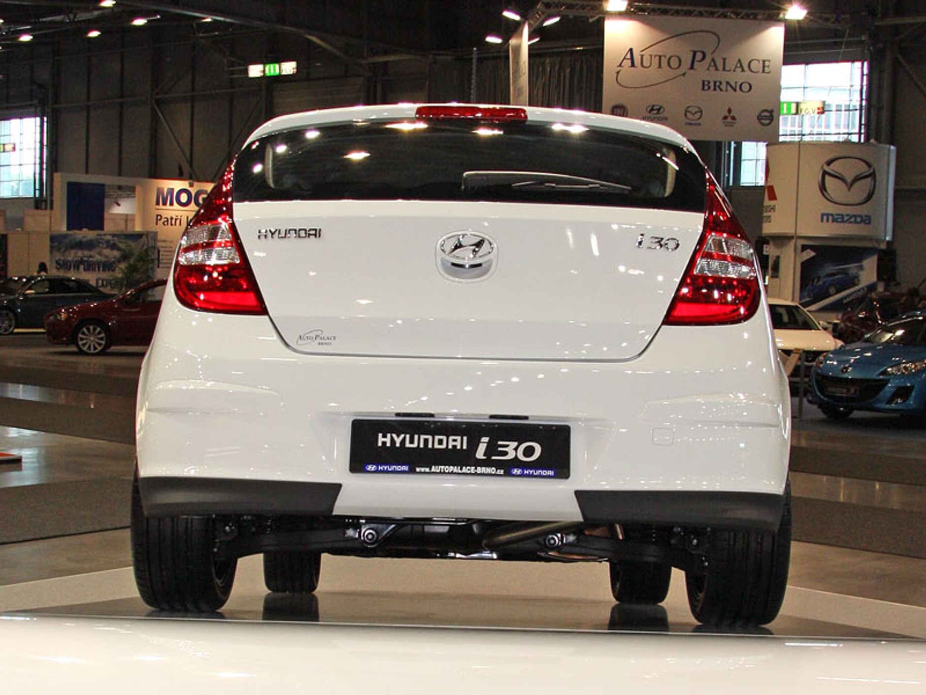 Autosalon Brno 2009: premiery światowe w skromniejszej obsadzie (fotogaleria)