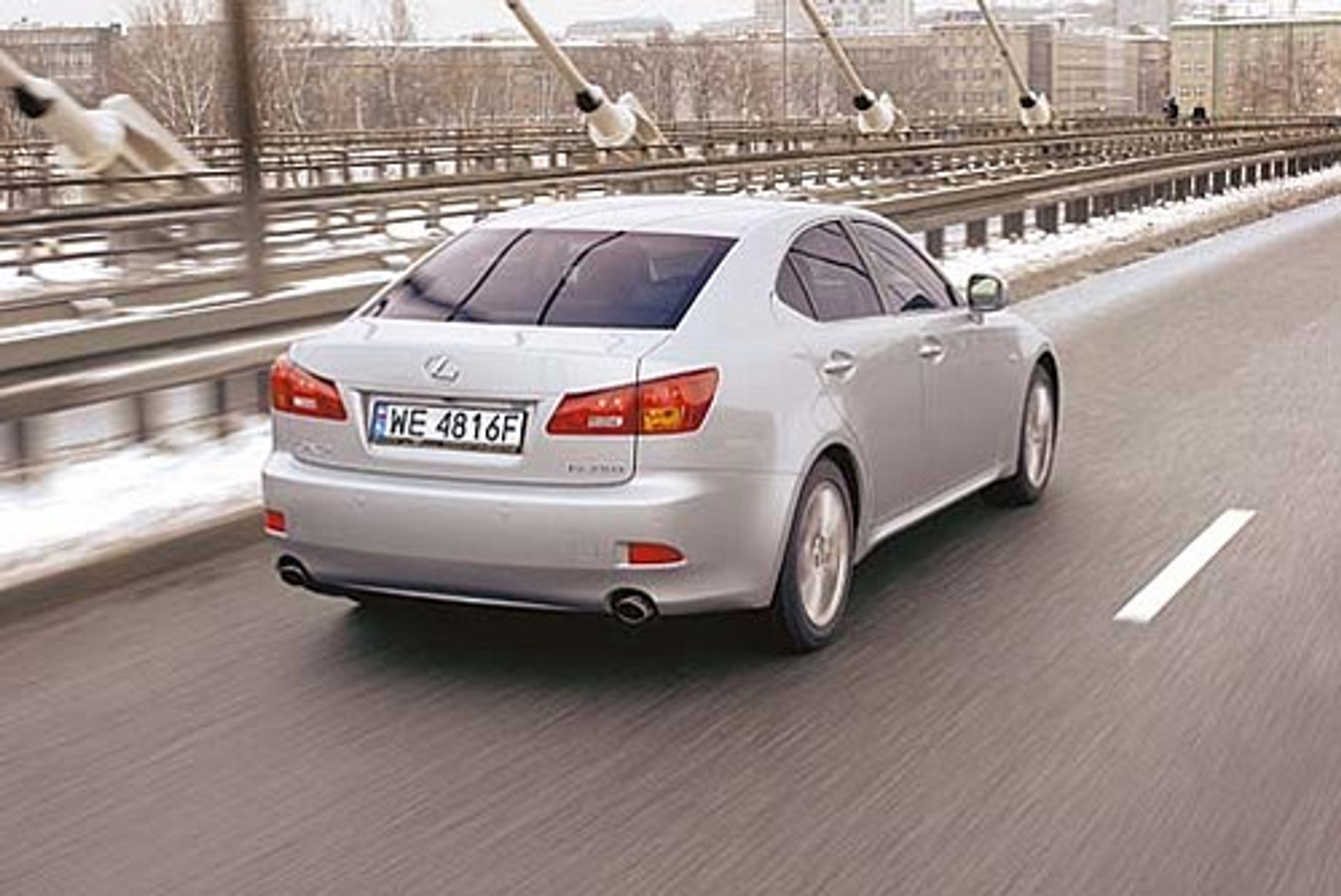 Lexus IS 250 Prestige - Luksus w cenie, prestiż gratis