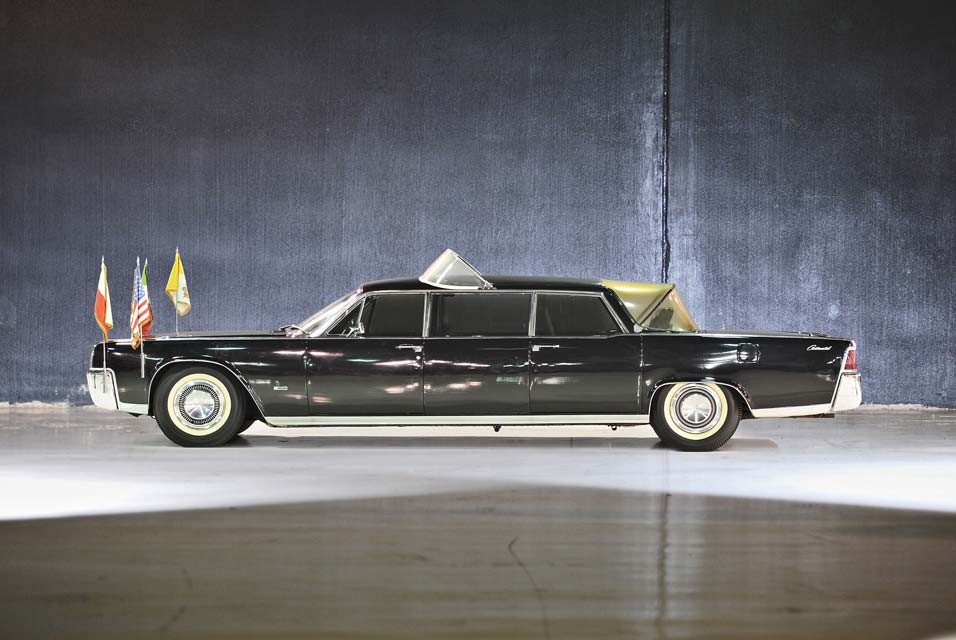 Lehmann-PetersonLincolnContinental Credit Bonhams