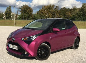 Toyota Aygo po liftingu – teraz prowadzi się znacznie lepiej | TEST