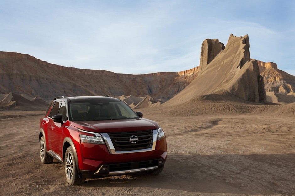 Nissan Pathfinder V (2022)