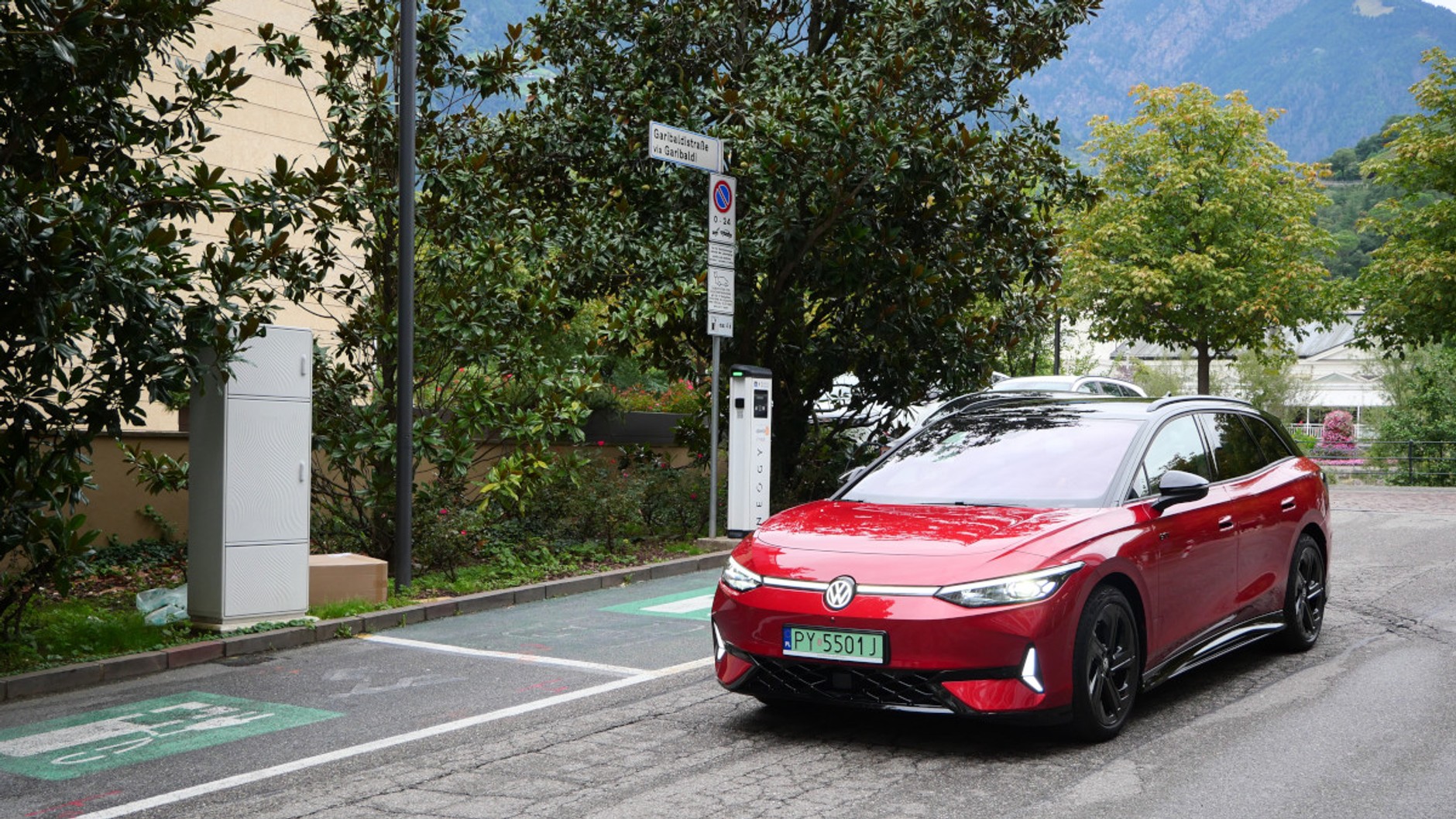 Podróż elektrykiem w Alpy | fot. Piotr Szypulski