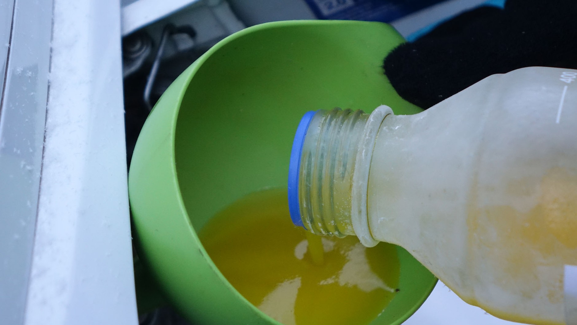 Zżelowany ON: takie paliwo jeszcze się leje, ale już blokuje większość filtrów paliwa