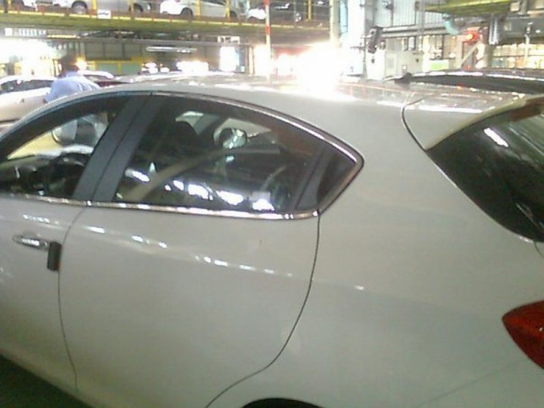 Alfa Romeo Milano - Szpiegowskie zdjęcia!