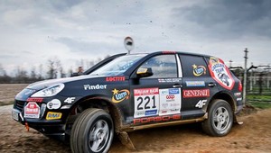 Śliski prolog na Italian Baja