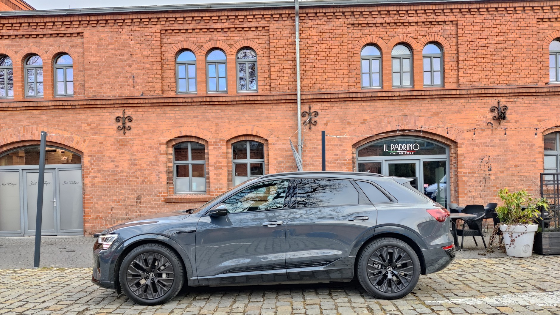 Audi Q8 50 e-tron