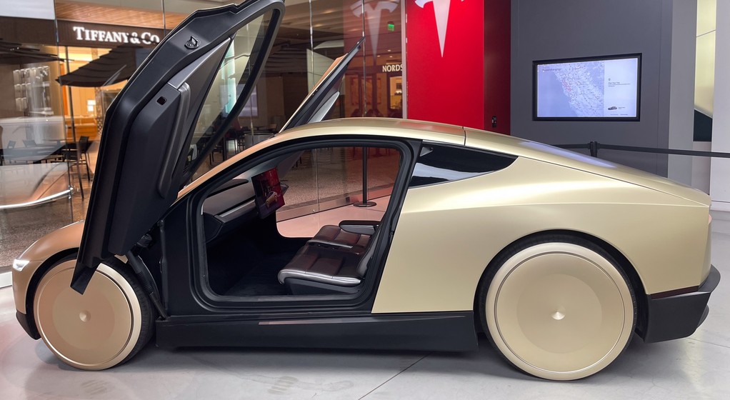 Tesla Cybercab – wczesny prototyp