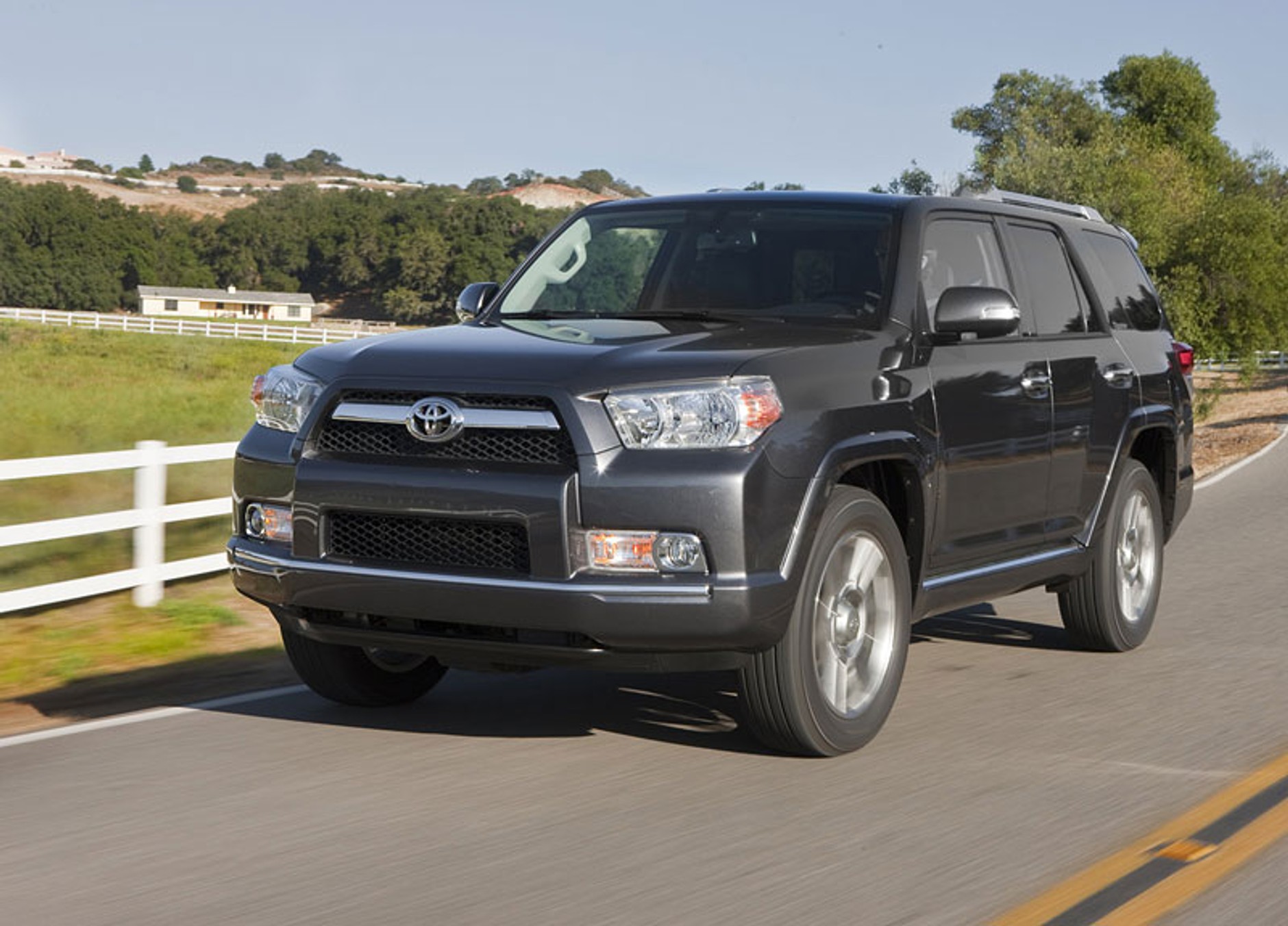 Toyota 4Runner - Mid-size SUV piątej generacji