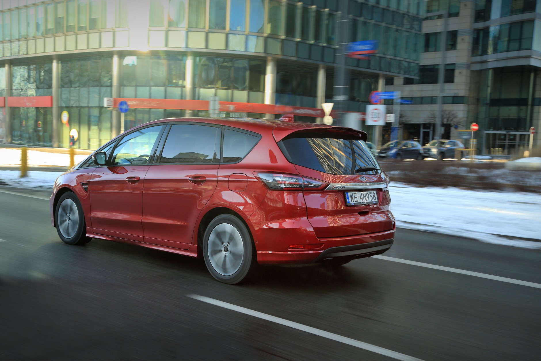 Ford S-Max 2.5 Hybrid eCVT 2021 II generacja po FL