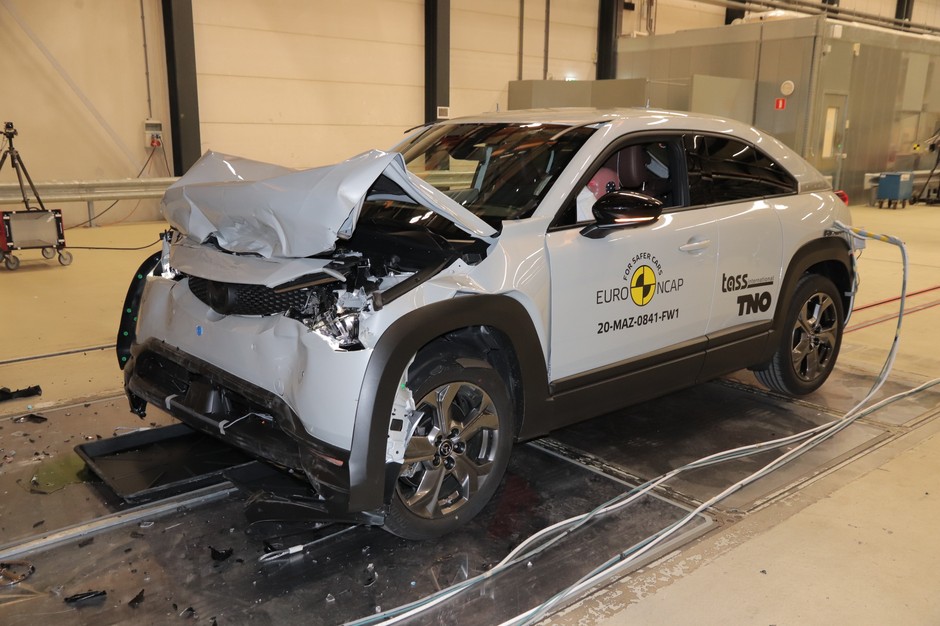 Euro NCAP – Honda Jazz i Mazda MX-30 zdały test na piątkę