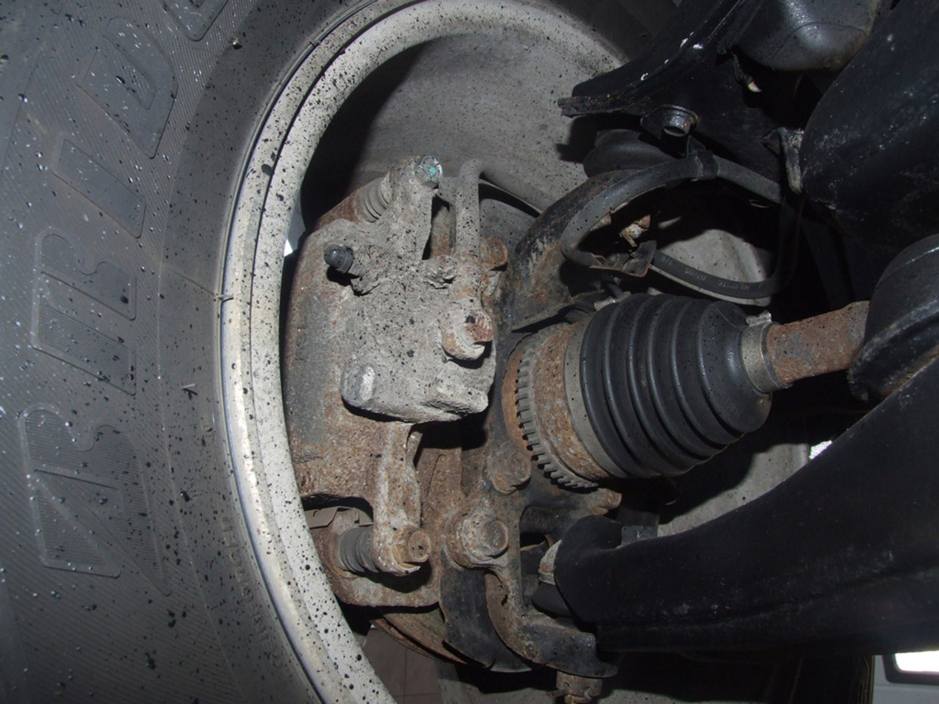 Zobacz, ile warta jest gwarancja antykrozyjna