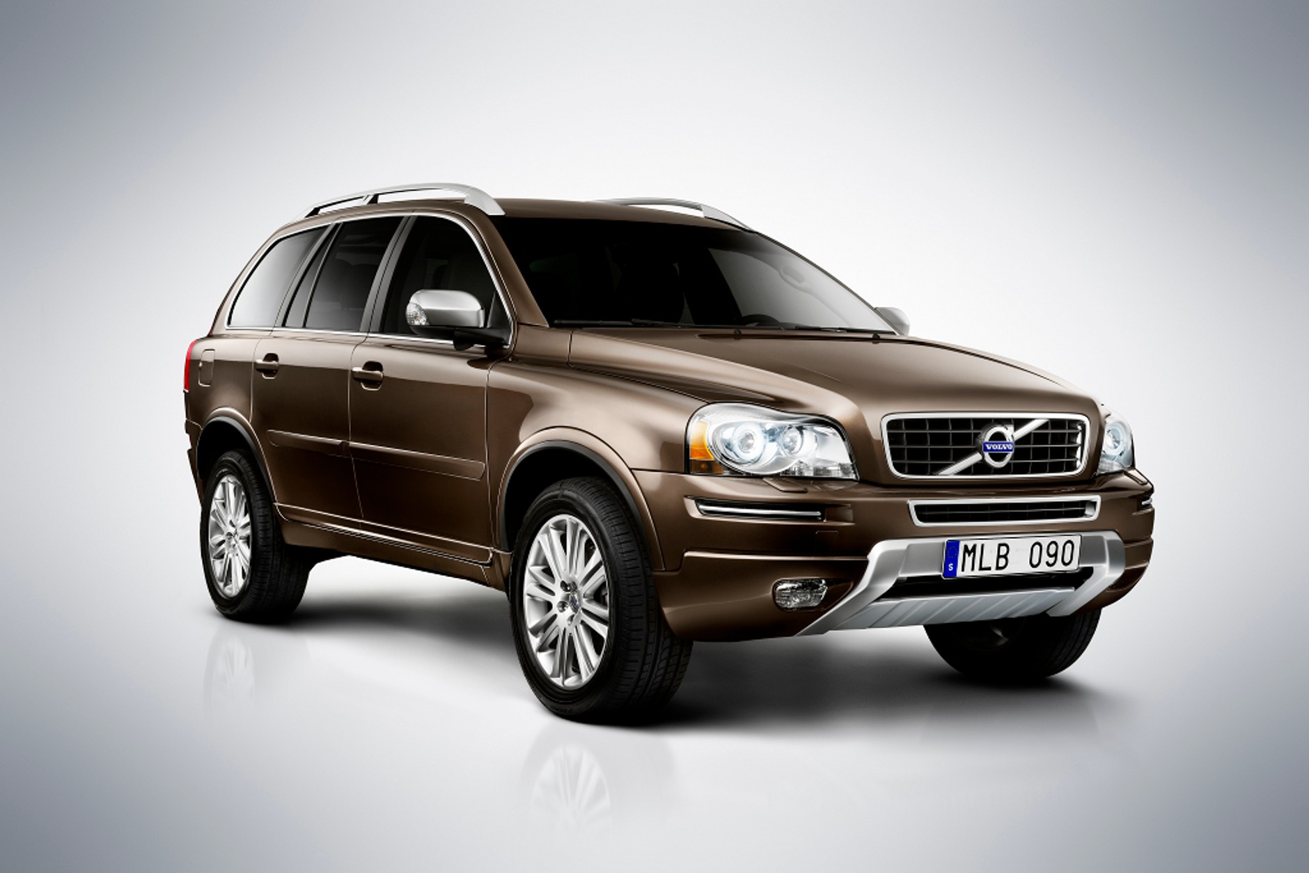 Volvo XC90 2012: Nowoczesny "staruszek"