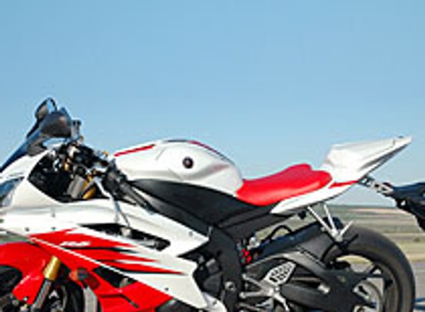Yamaha YZF R6R: siła przyciągania