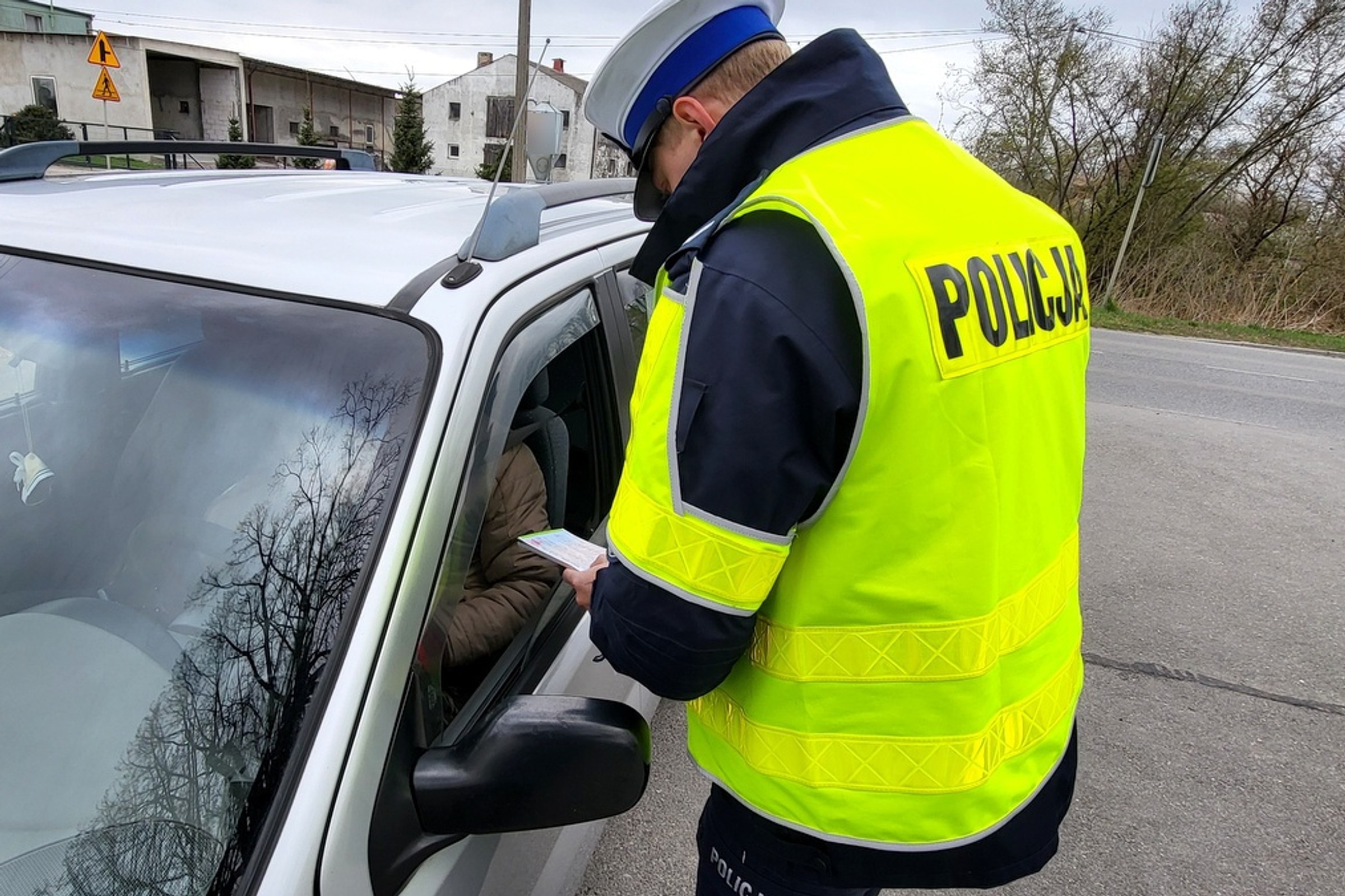 Licytacje samochodów odebranych pijanym kierowcom. Budżet zyskał 13 mln zł