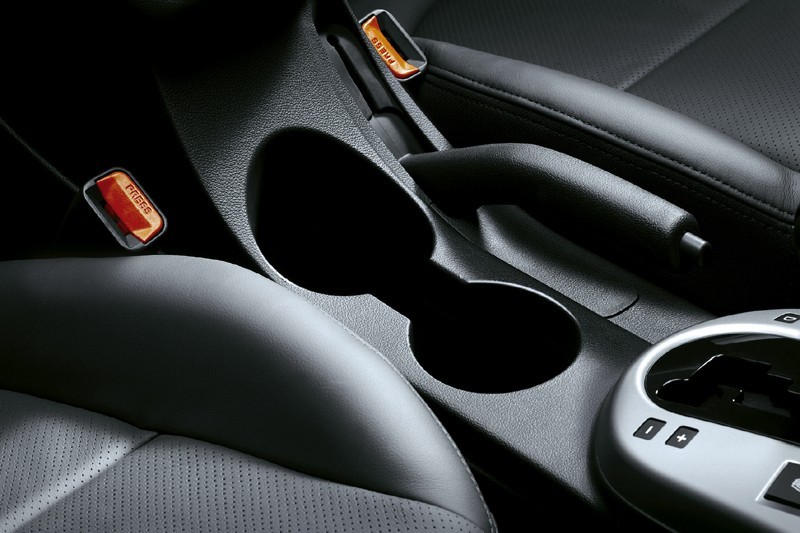 Kia Forte: nowe zdjęcia czterodrzwiowego sedana (fotogaleria)