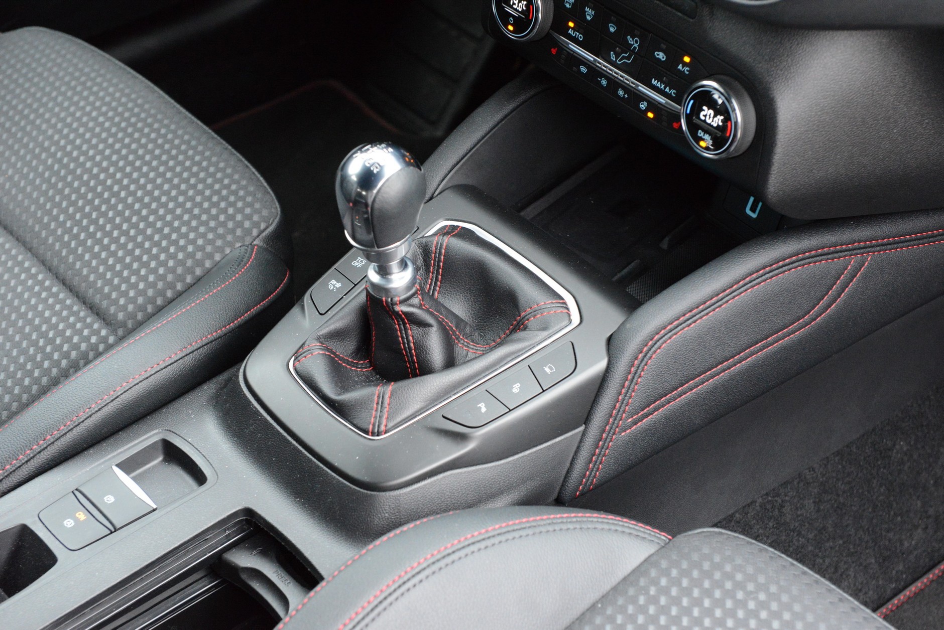 Ford Focus Kombi 1.0 mHEV 155 KM