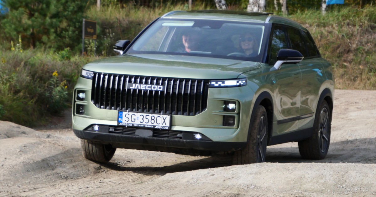 Jaecoo J7 na torze offroadowym