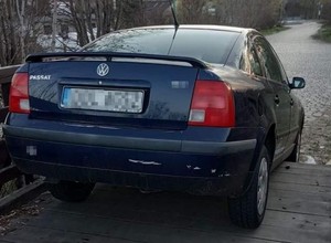 Pojechał na skróty, ale okazało się, że Passat "nie przejdzie"