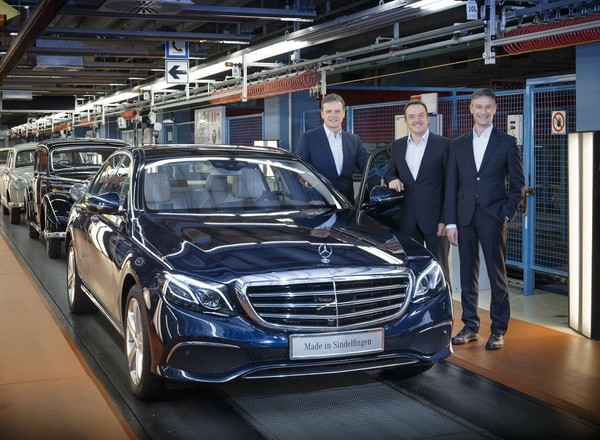 Nowy Mercedes-Benz Klasy E już w produkcji