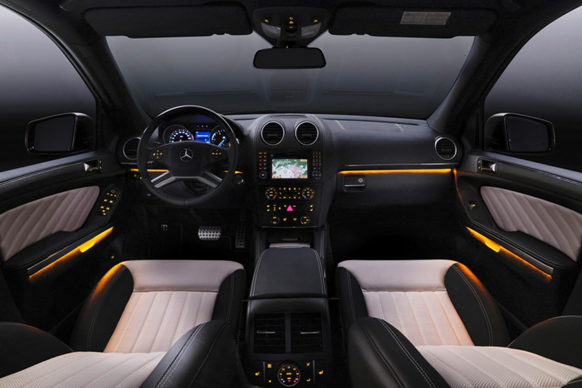 Mercedes GL Grand Edition ocieka luksusem