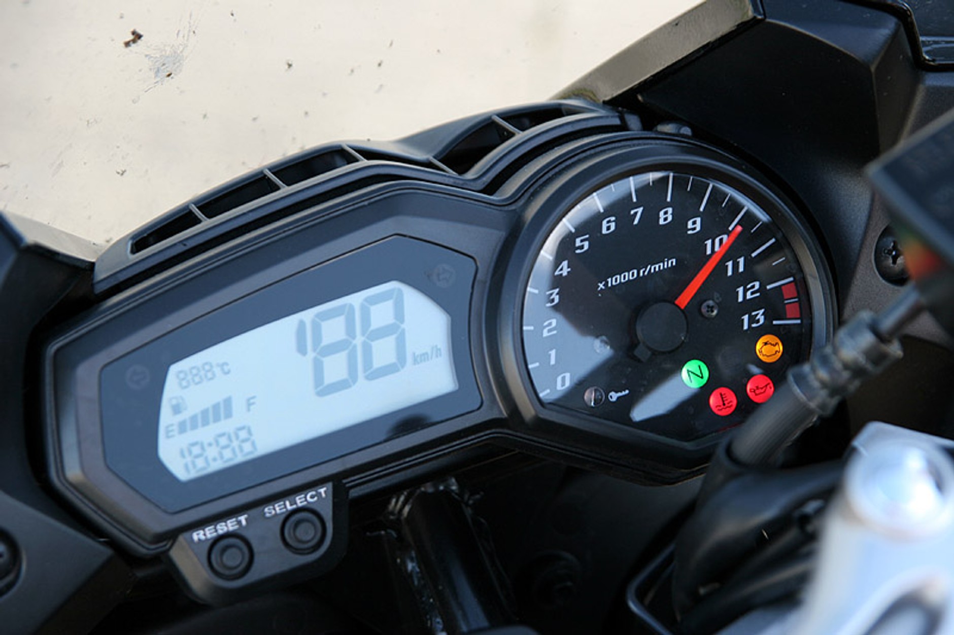 Yamaha FZ1 Grand Tourismo: sportowiec czy turysta? (test)